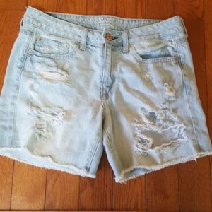 American Eagle Boy Midi Shorts Size 6